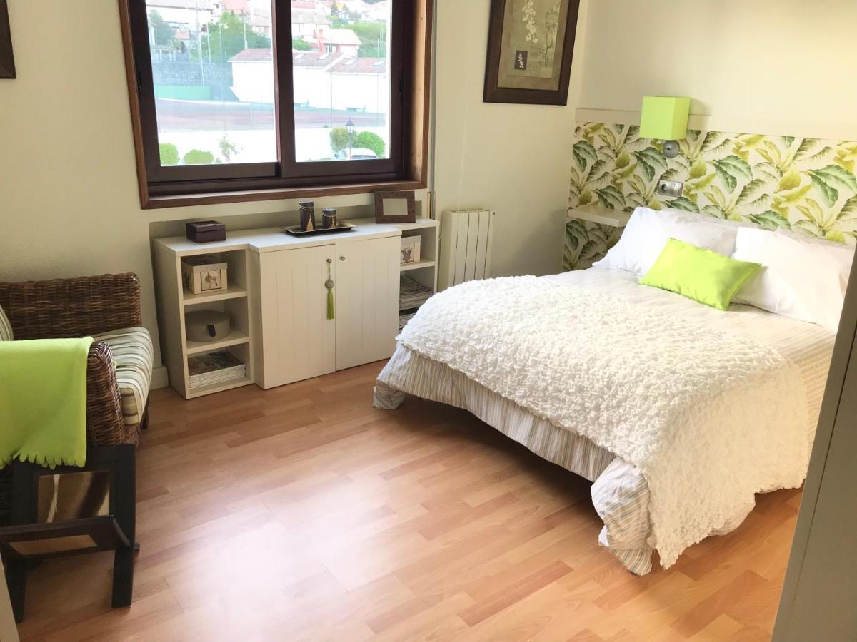 Apartamento en primera línea de playa A Guarda Exterior foto